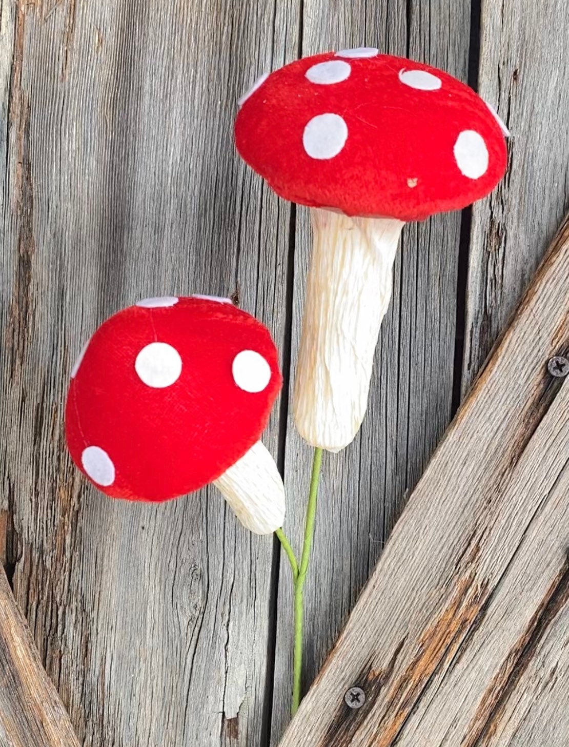 Mushroom Pick, Wreath Supply