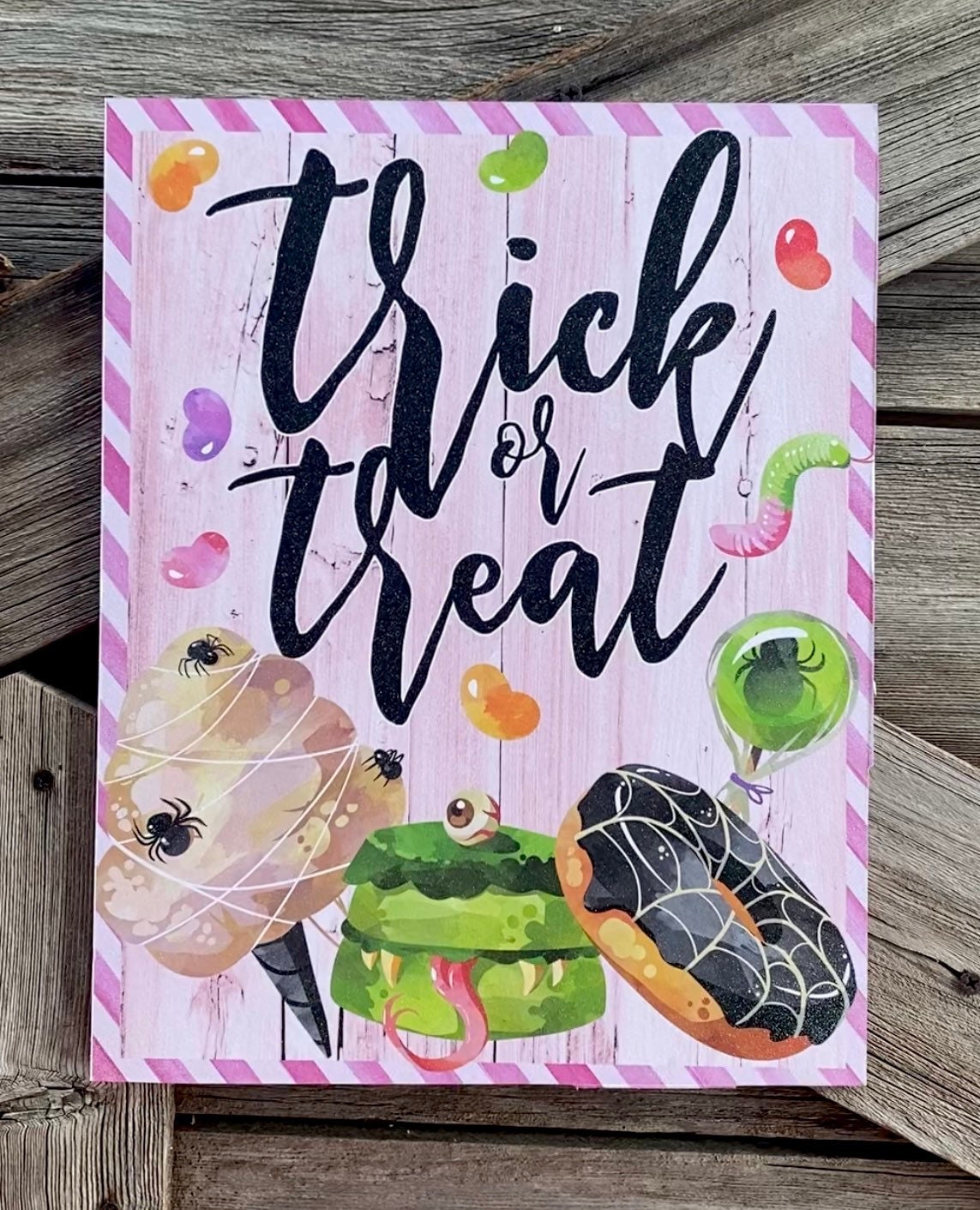 Trick or Treat, Halloween Sign, Halloween Decor, Halloween Wall Art