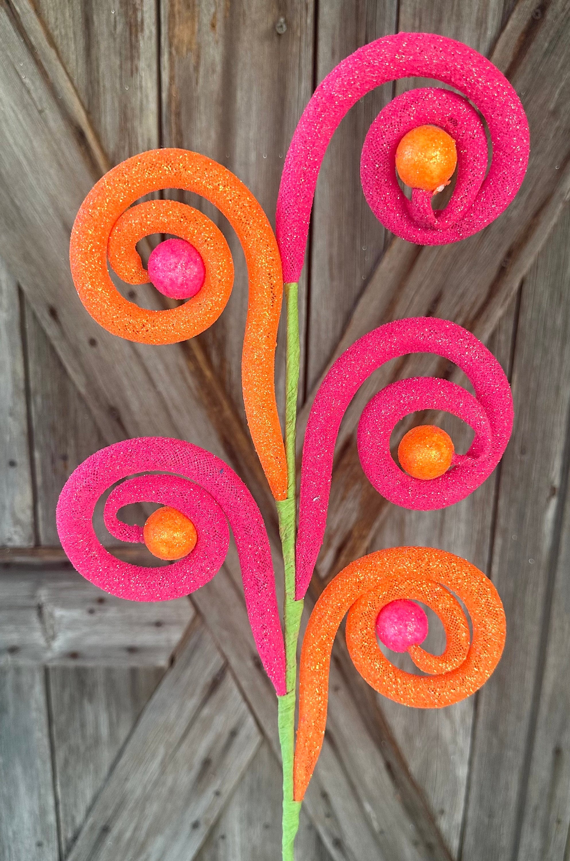 Pink Orange Curly Ball Spray
