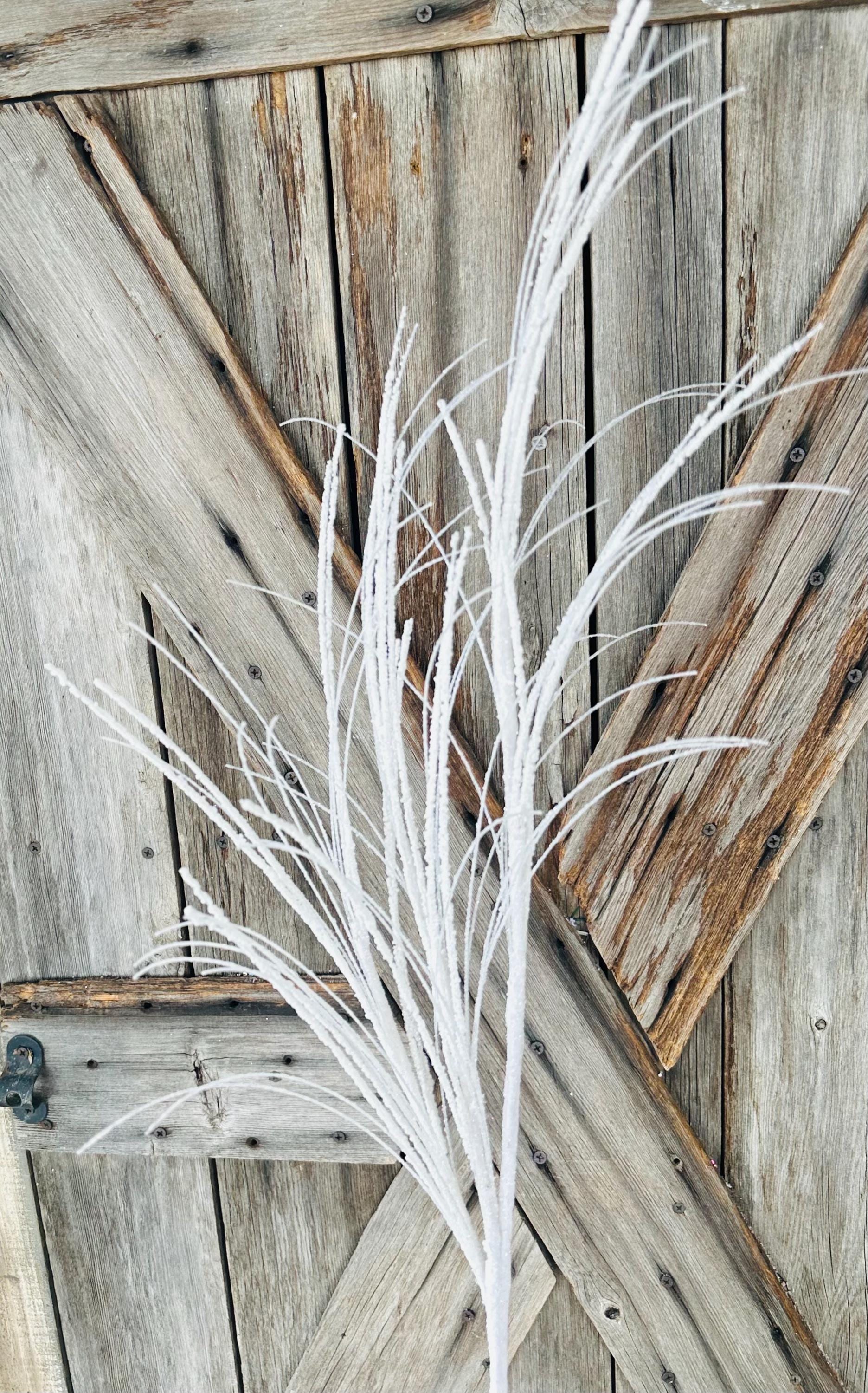 White Glitter Wispy Spray