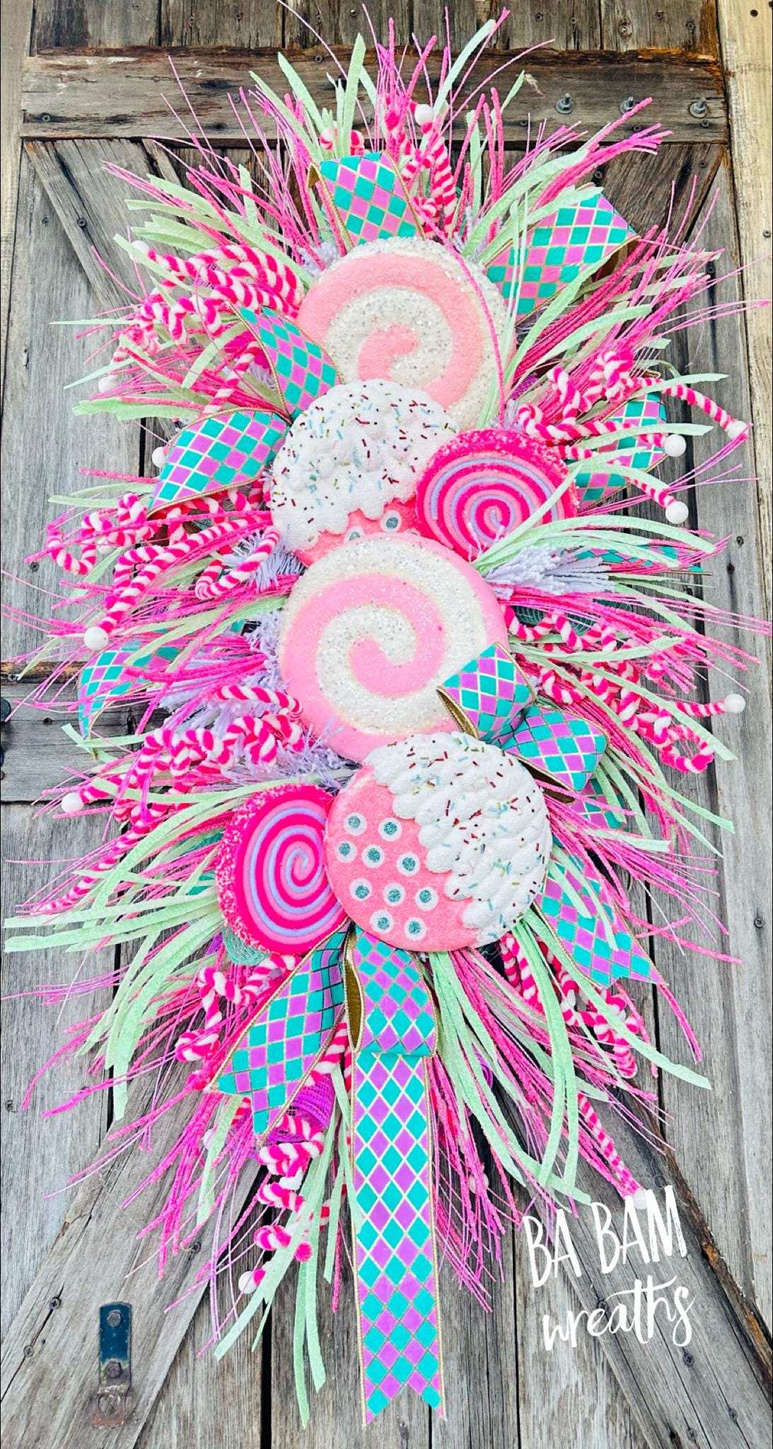 Candy Land Decor, Pink Wreath, Candy Swag, Everyday Wreath, All Season Door Hanging, Holiday Swag