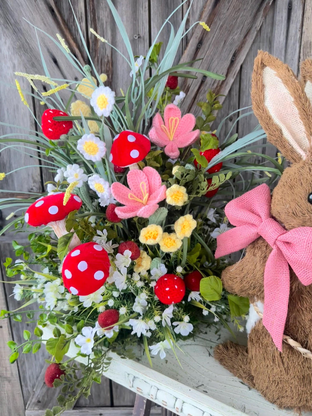 Spring Centerpiece, Spring Arrangement, Easter Centerpiece, Easter Arrangement, Floral Arrangement