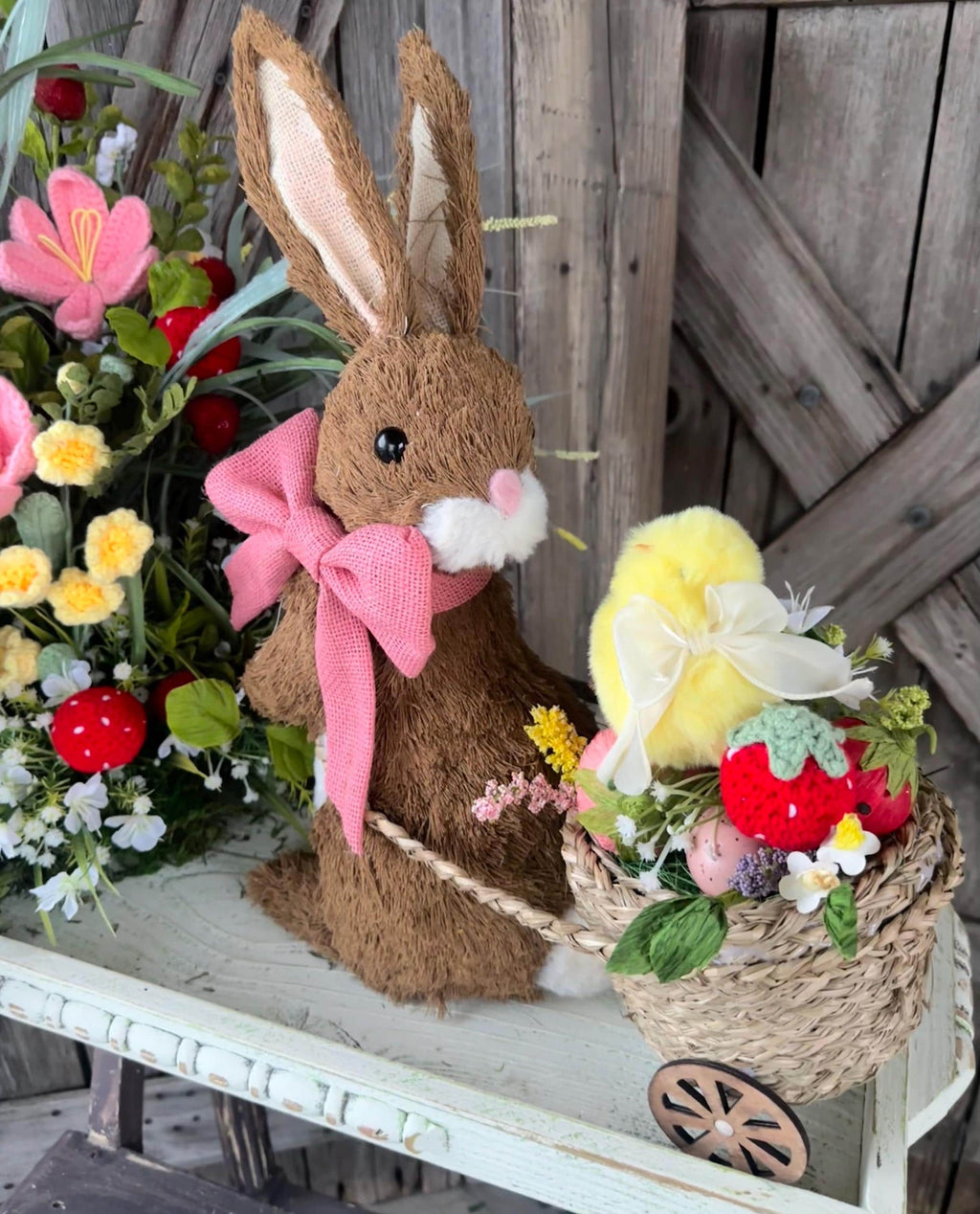 Spring Centerpiece, Spring Arrangement, Easter Centerpiece, Easter Arrangement, Floral Arrangement