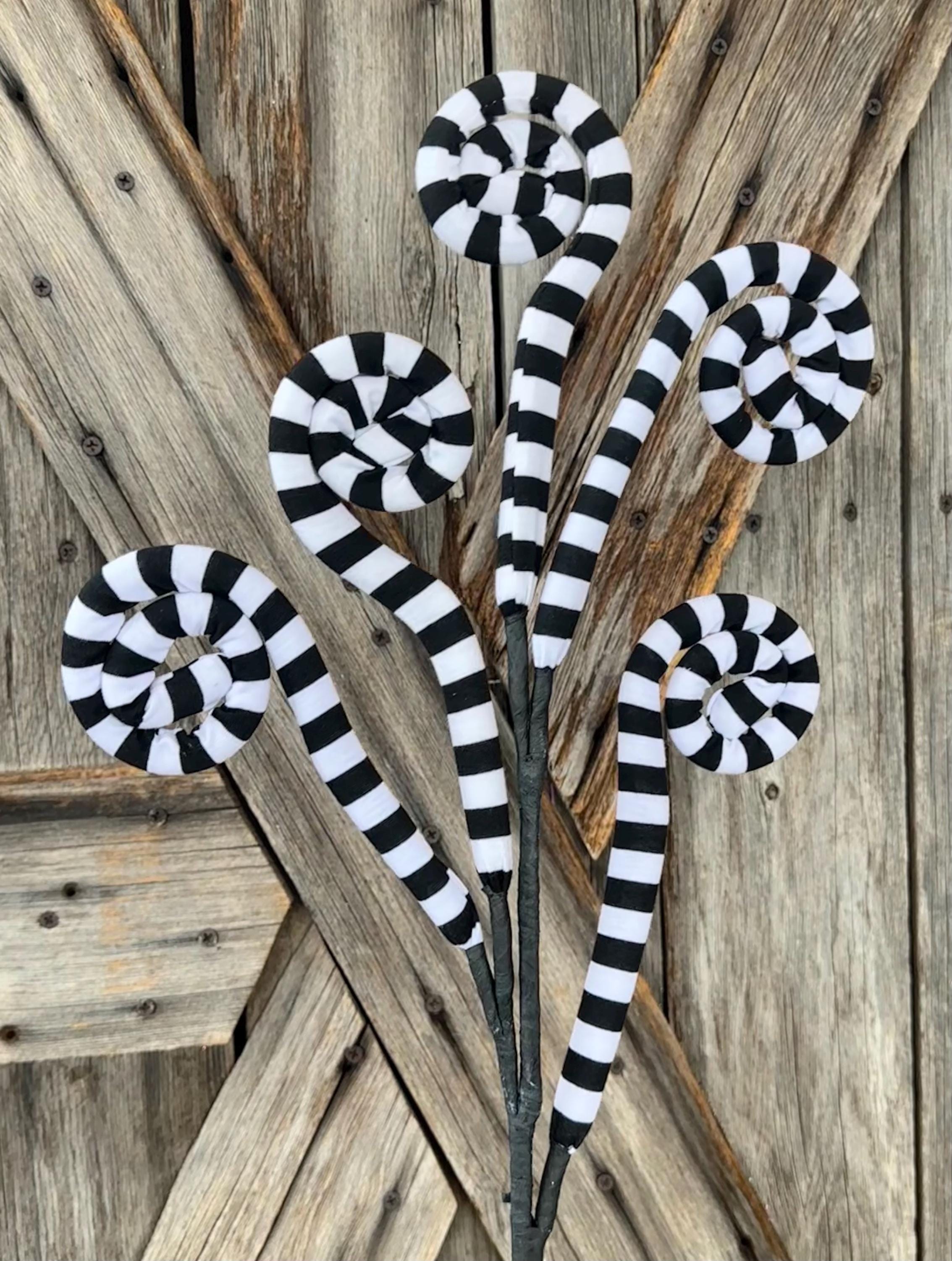 Big Black White Curly Spray