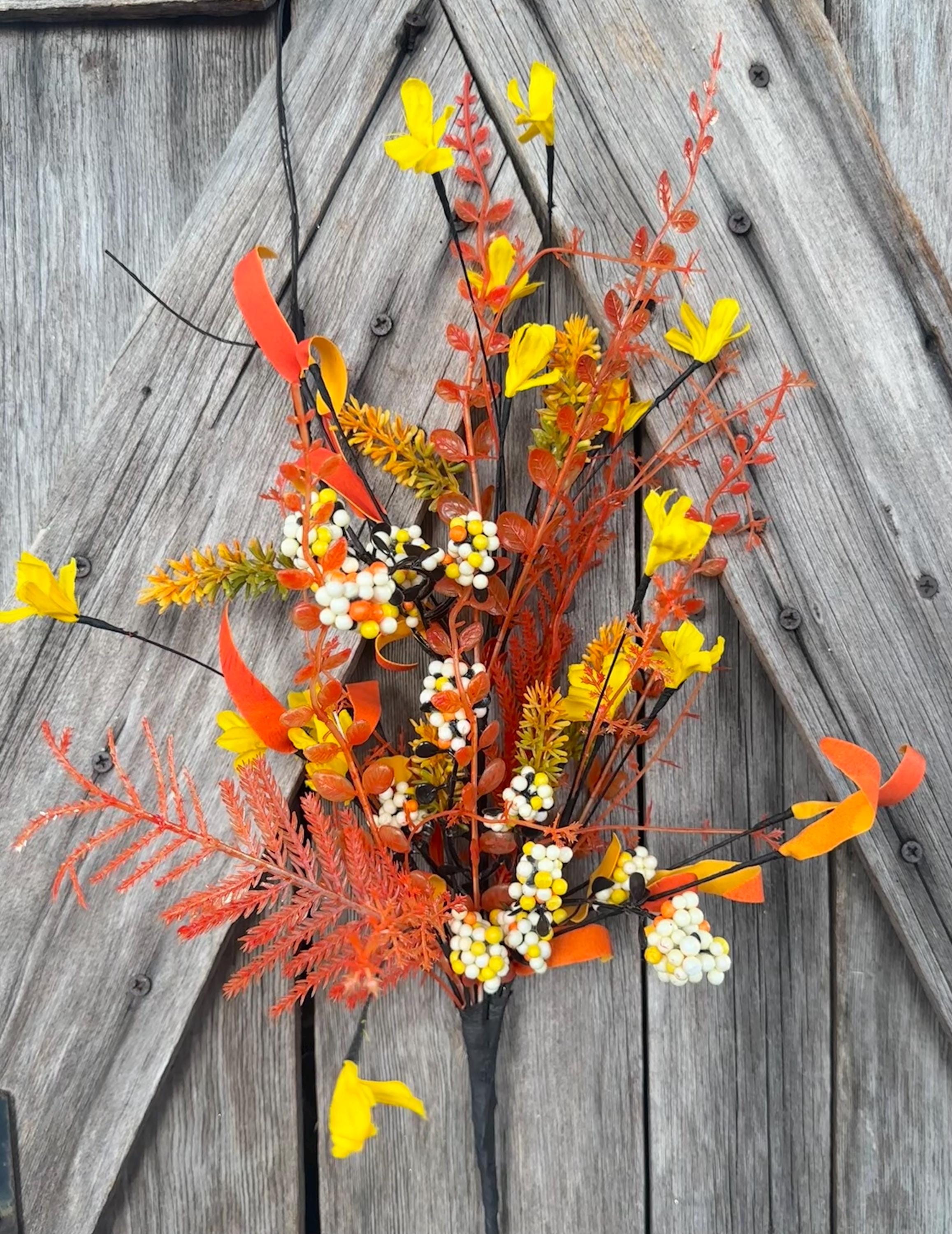 Candy Corn 60919 Spray , Wreath Supply, Floral