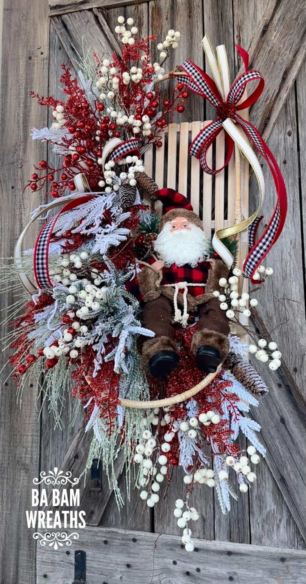 Santa Wreath, Traditional Christmas, Red White Christmas Decor, Classic Christmas, Christmas Wreath