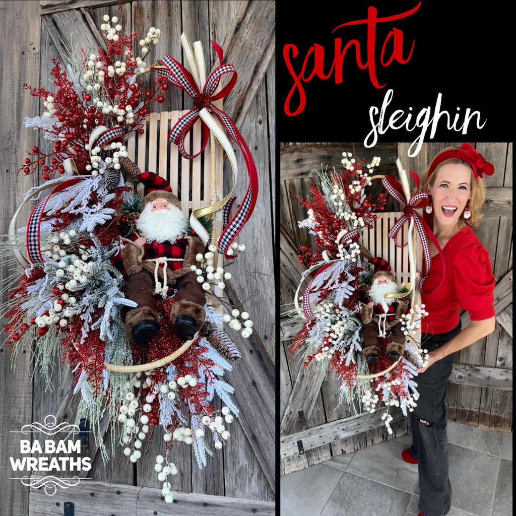 Santa Wreath, Traditional Christmas, Red White Christmas Decor, Classic Christmas, Christmas Wreath