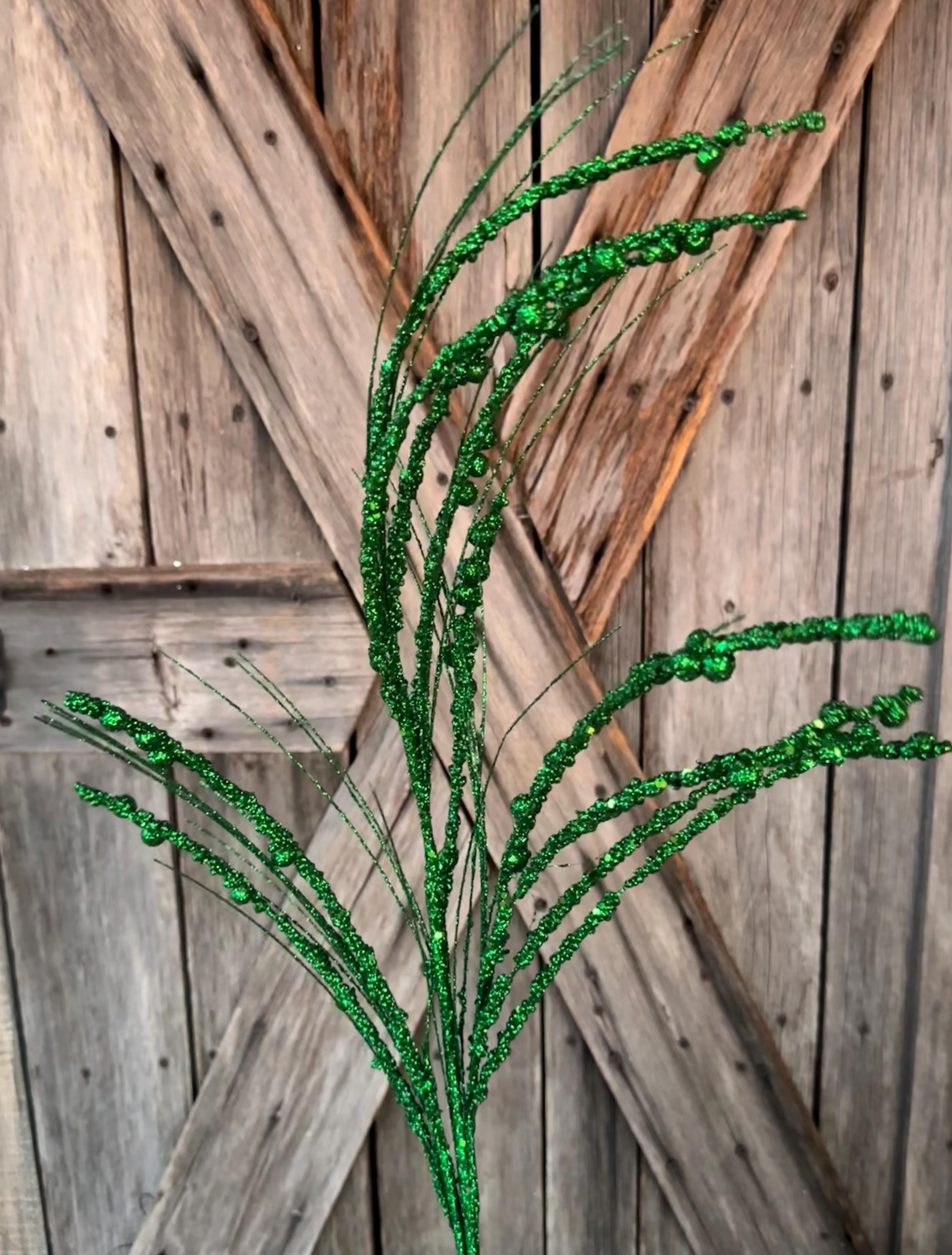 Green Wispy Berry Spray