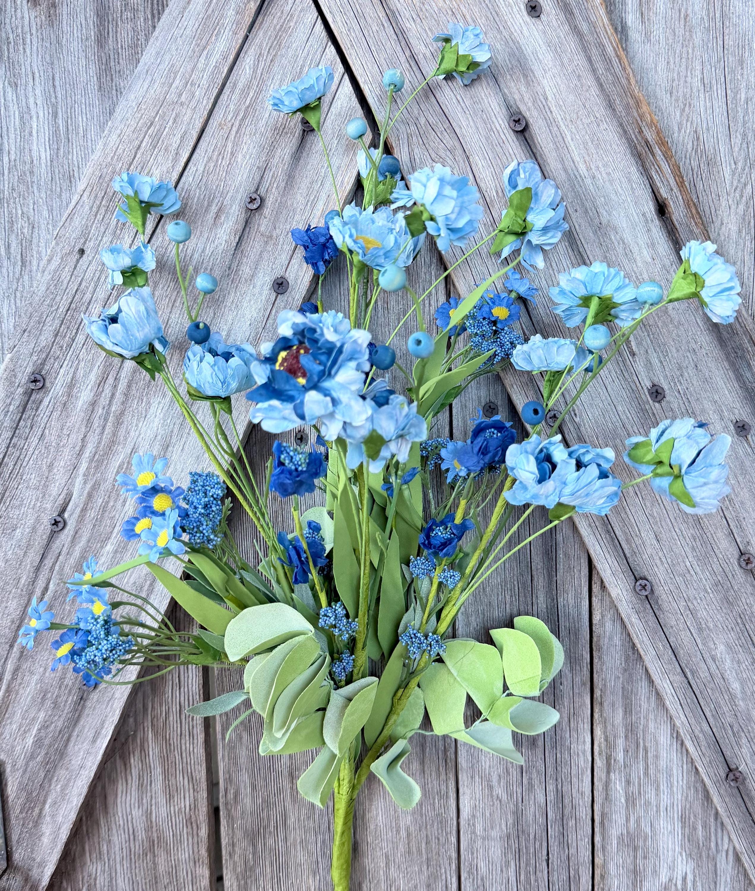 Blue Daisy Mixed Wildflower Floral Spray, Wreath Supply, Floral