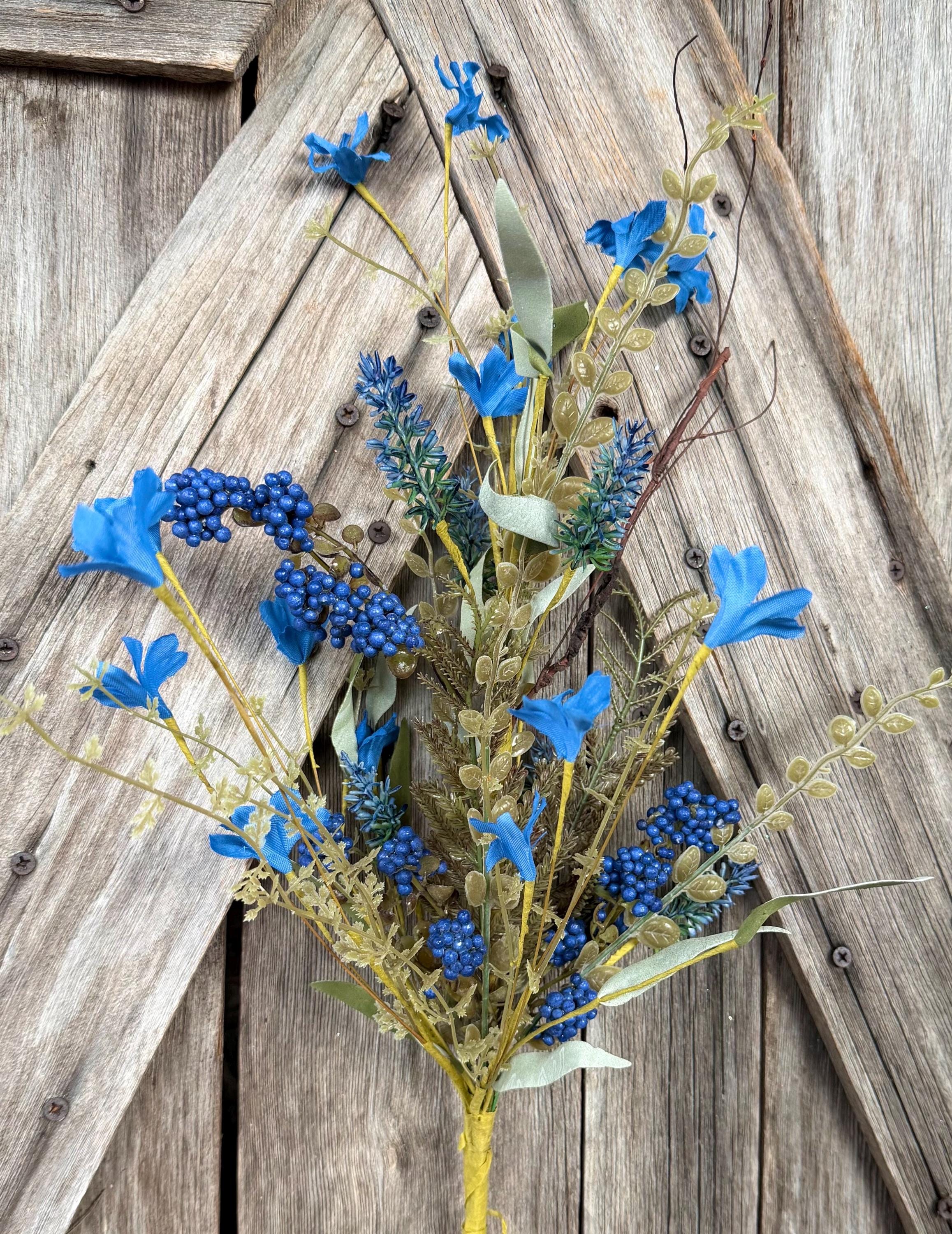 Blue 60919 Floral Spray, Wreath Supply, Floral