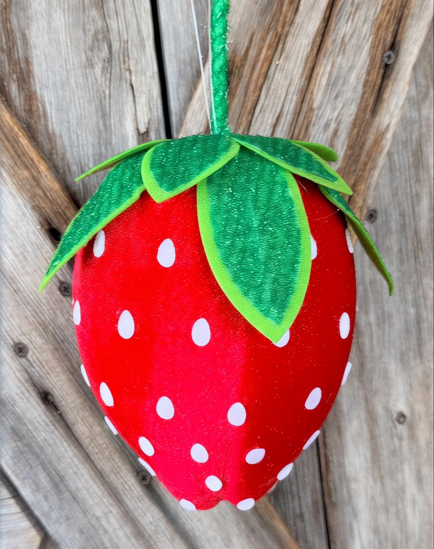 Red Strawberry, 11 Inch