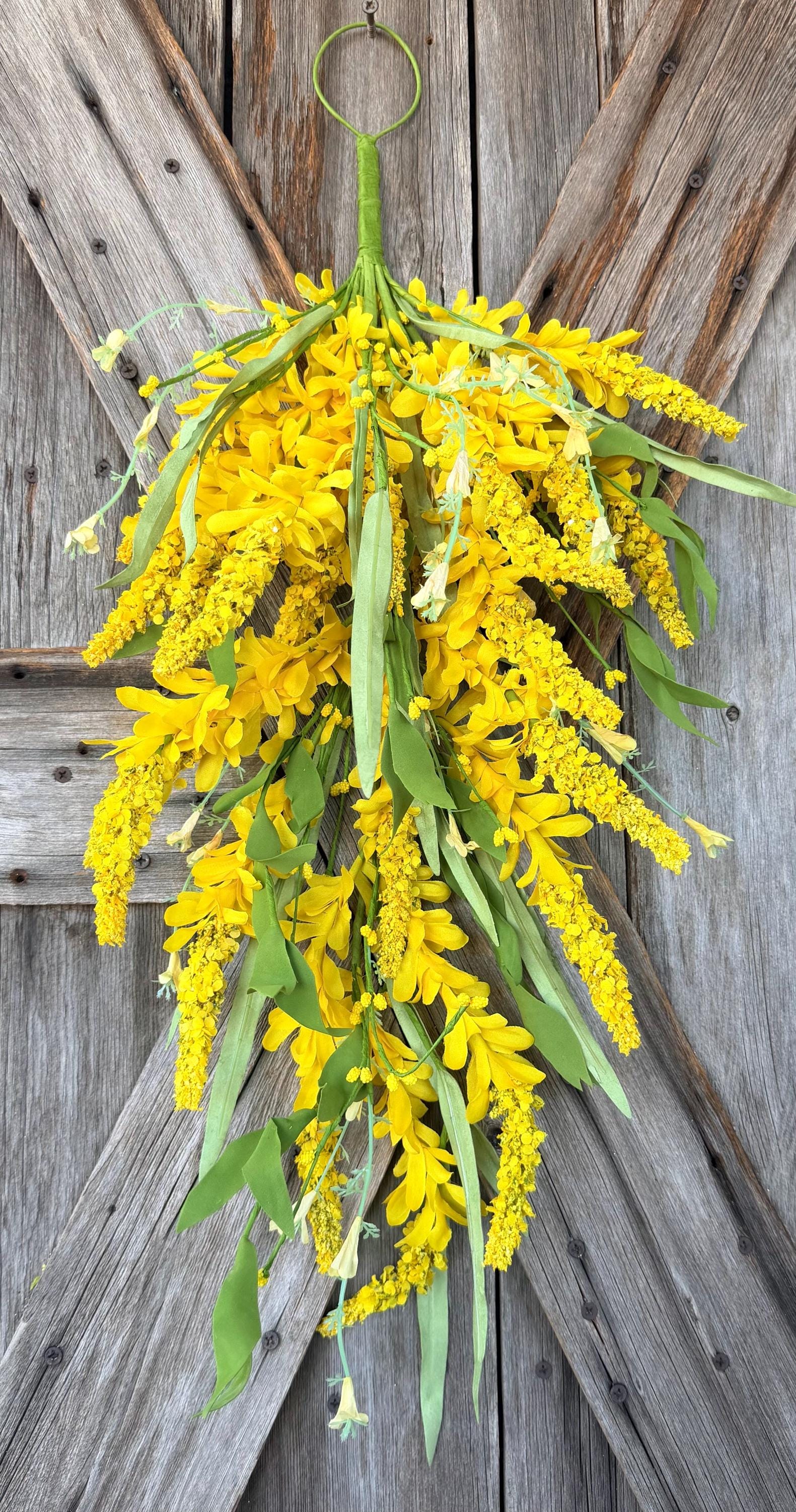 Yellow Heather Teardrop 28 Inch, Wreath Supply, Floral