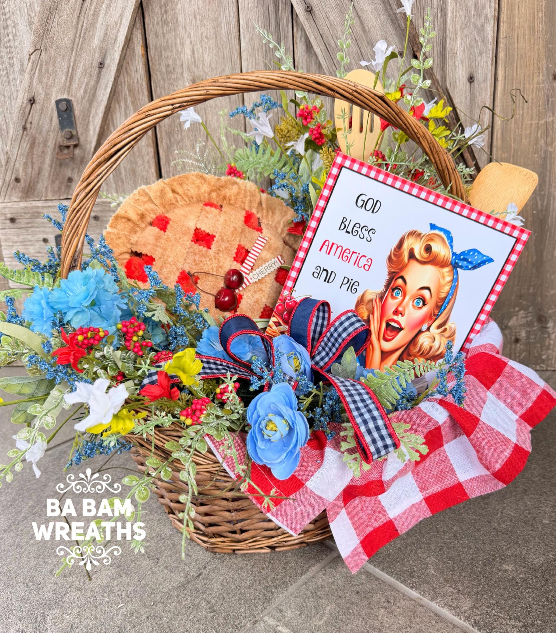 Patriotic Picnic Basket Centerpiece – Americana Pie Kitchen Decor – Summer Table Decor – Farmhouse Fourth of July Decoration