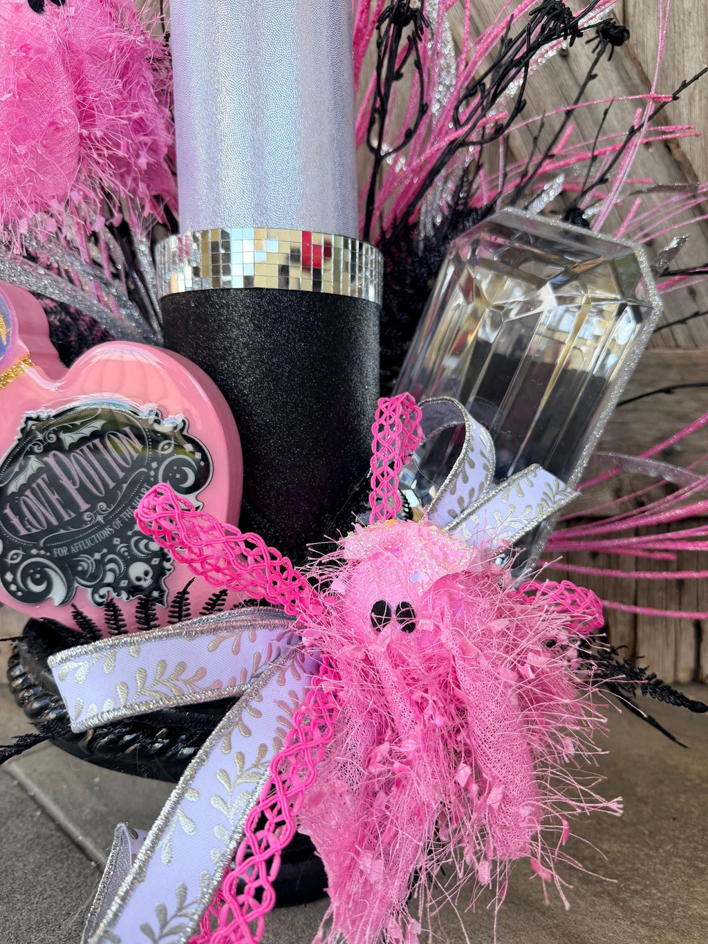 Halloween Centerpiece, Halloween Glam Centerpiece, Pink Arrangement, Floral Arrangement