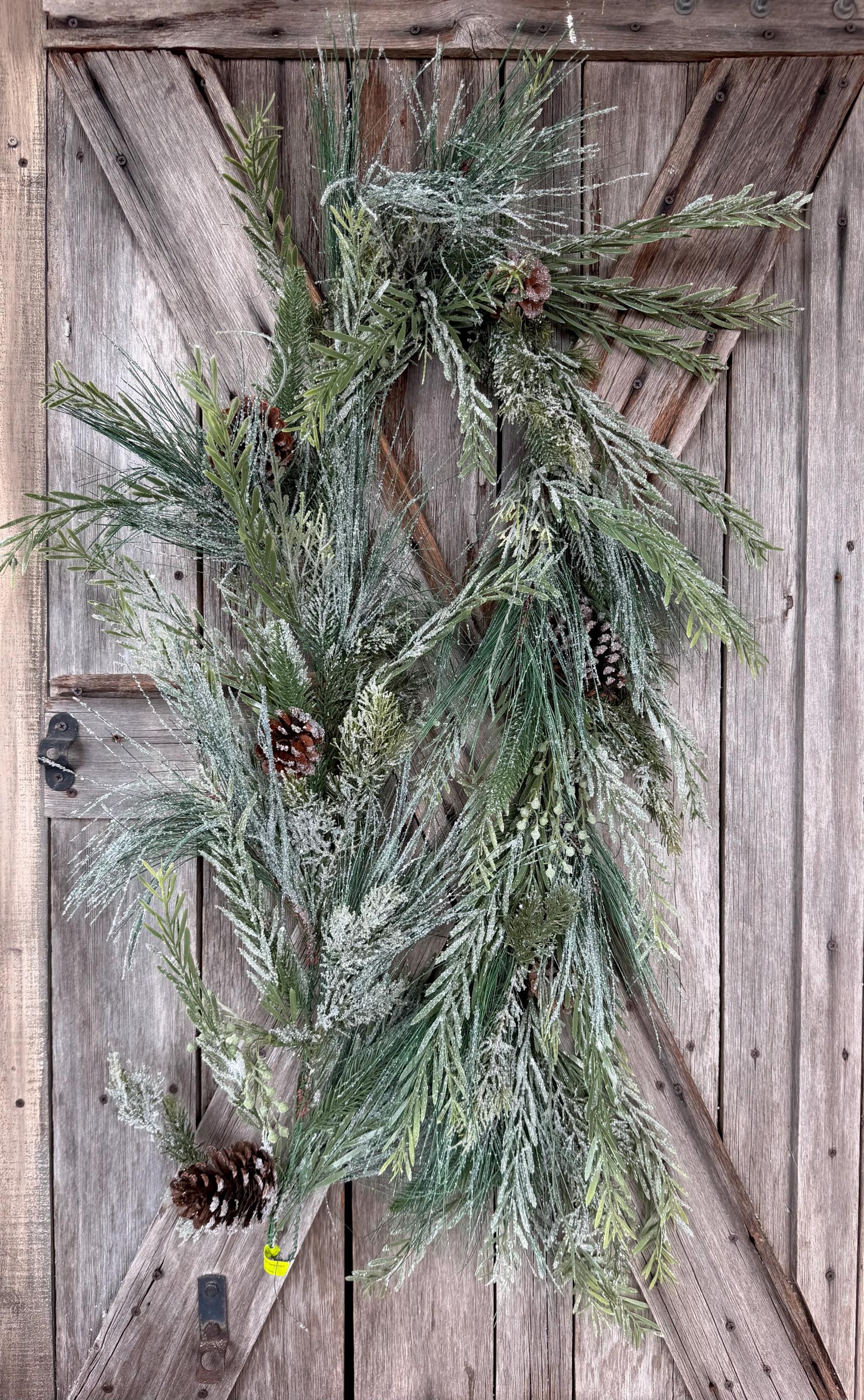 6 Foot Deluxe Bryson Pine Garland