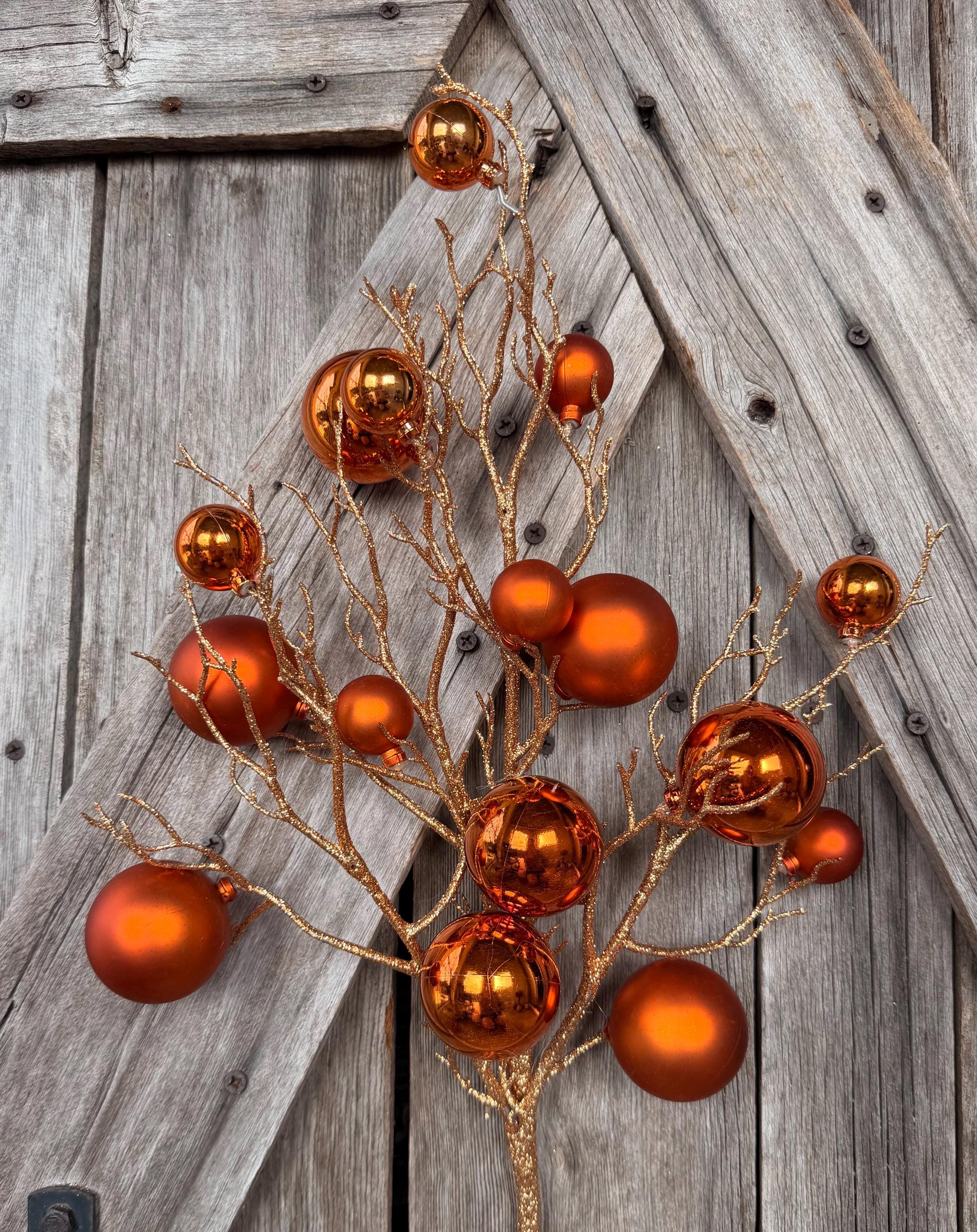 Large Orange Ball Spray
