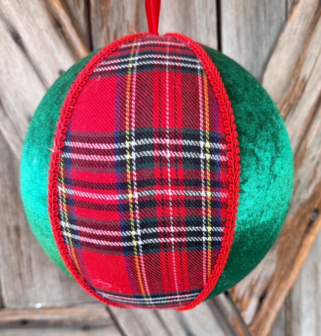Emerald Plaid Ornament, 8 Inches