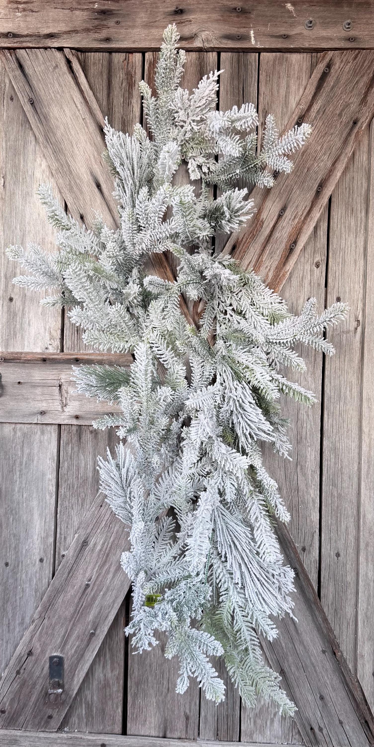 6 Foot Flocked Garland