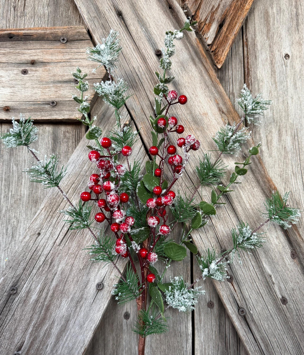 Berry with Snow Mixed Pine Spray, Wreath Supply, Floral, 571