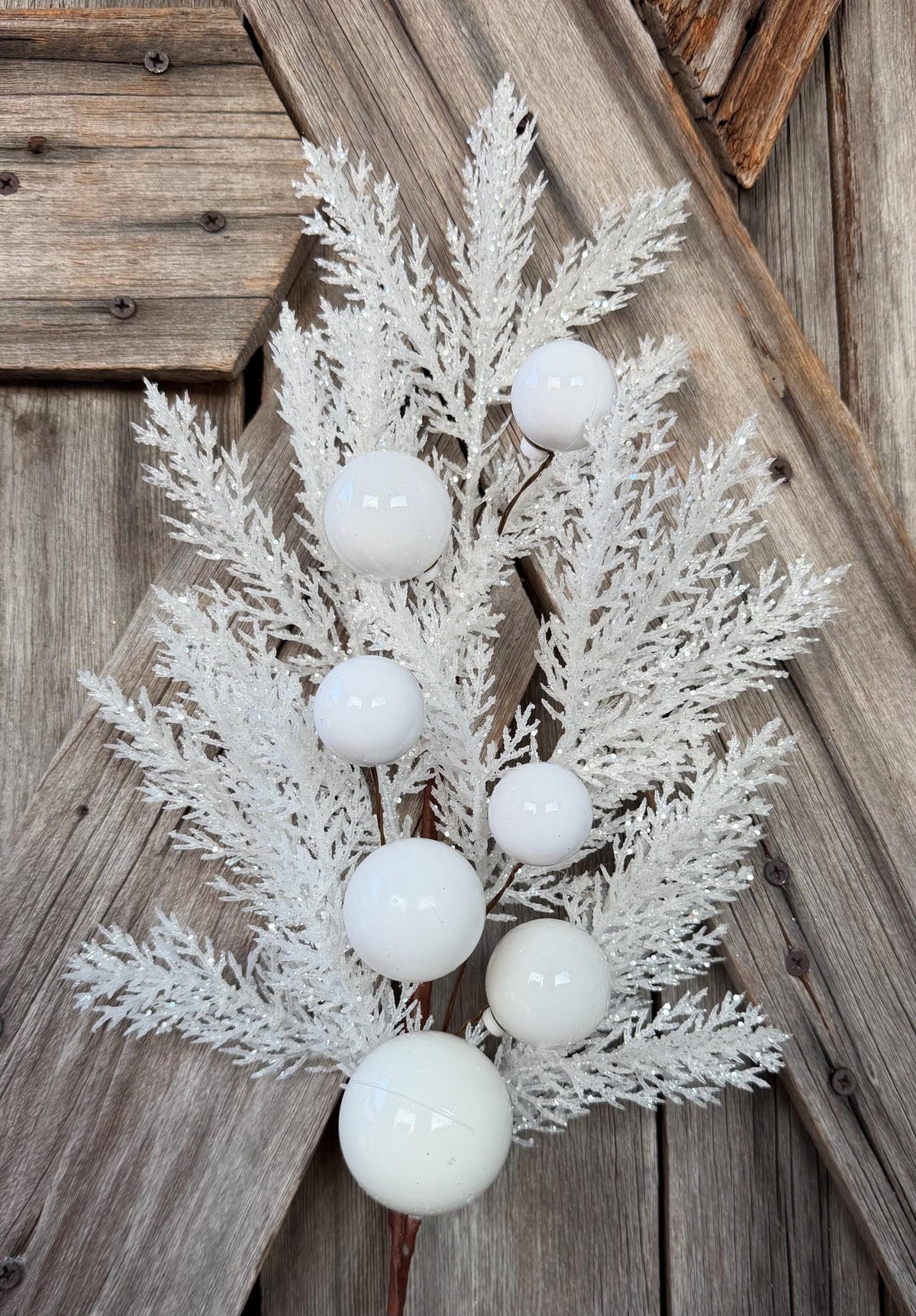 White Ornament Cedar Spray, 315