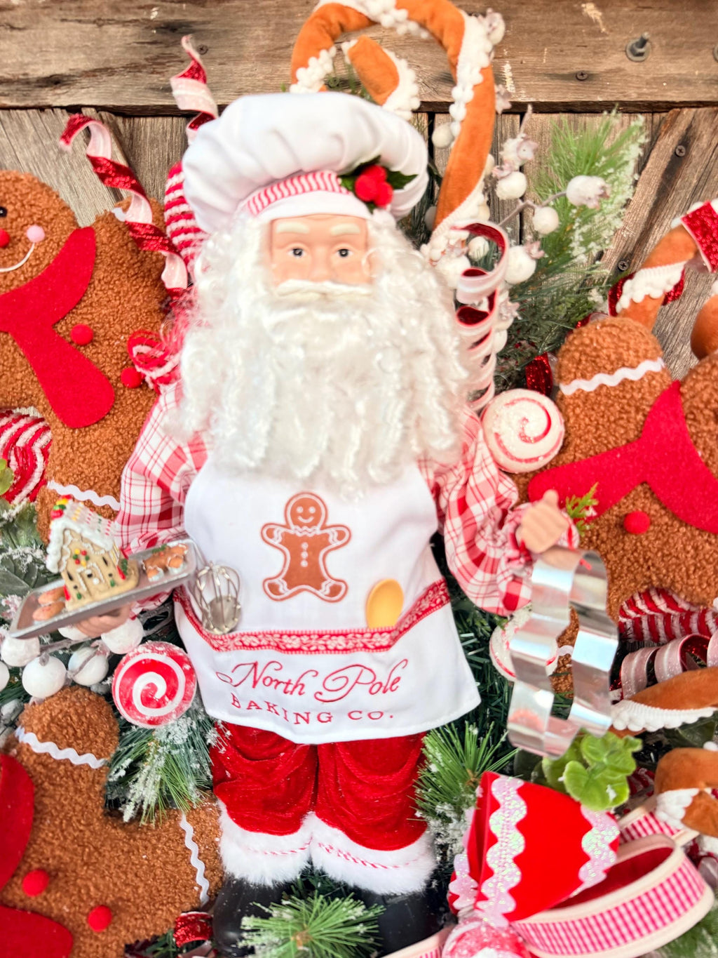 Gingerbread Christmas Wreath, North Pole Baker Santa Wreath, Large Gingerbread Wreath, Peppermint Candy Christmas Door Decor